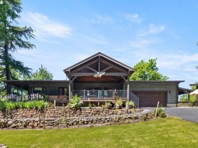430 NW River Park Pl