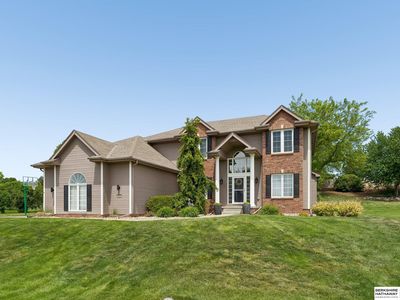 4004 Birchwood Dr