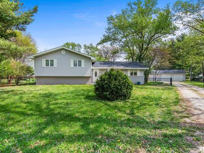 6088 Horseview Dr
