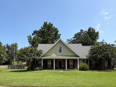 Property at 263 Summer Lane Dr, Columbus, MS