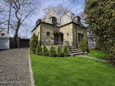 19 Lakeview Ter