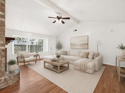 10431 Towne Oak Ln