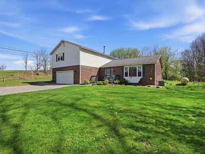 347 Harmony Rd