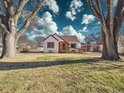 3524 N Armstrong Ave