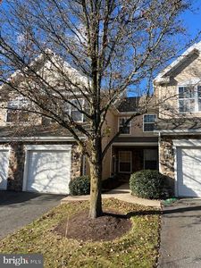 Property at 106 Country Ln, Morgantown, PA