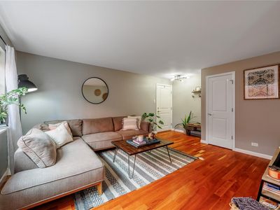 1332 N Williams Street #202