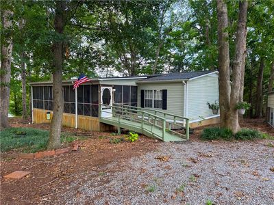 322 Lakeview Dr