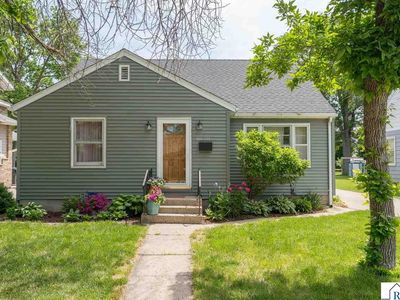 121 Winkler St