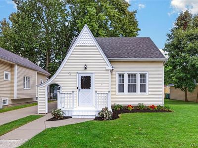 76 Klaum Ave
