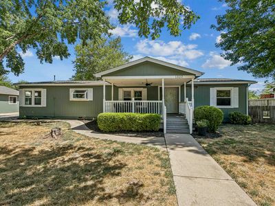 1320 N Mount Carmel Cir