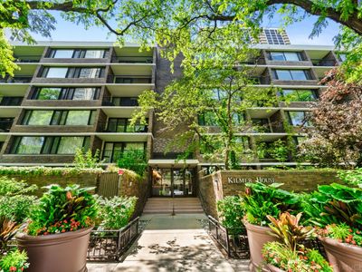 1555 N Sandburg Ter APT 311K