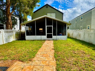 5885 Rambler Rose Way