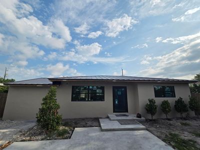 329 Laurie Road