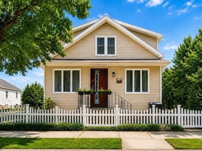 13-23 5Th St
