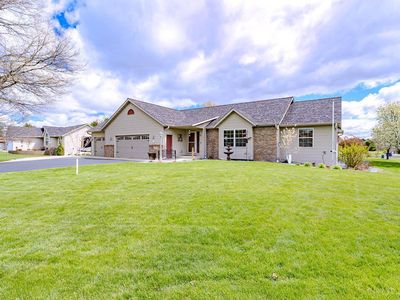 1985 WOODCREST CIRCLE