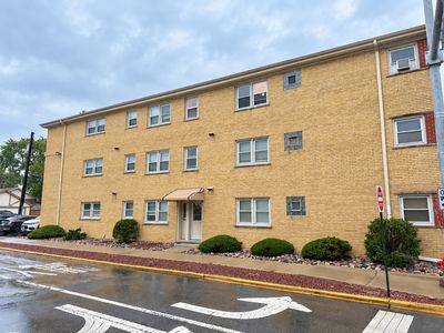 1543 Harlem Ave APT 3W