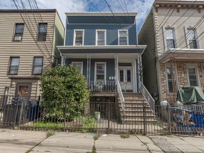 92 Hancock Ave
