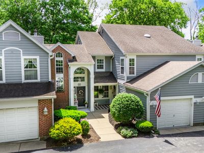 298 Elmwood Dr