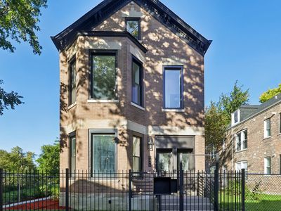 1446 S Springfield Ave