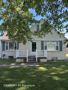 4095 Shattuck Rd