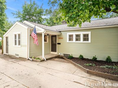 1034 Griswold St SE