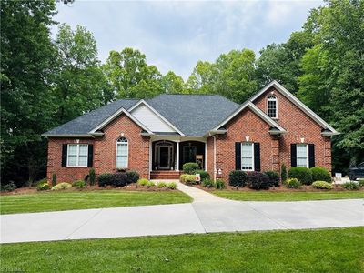 245 E Plantation Cir