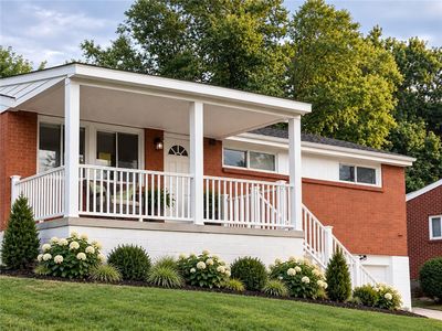 905 Lindsay Rd