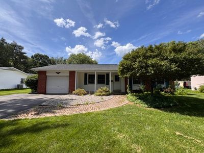 121 Hillary Dr