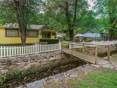 273 N Main St