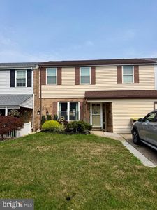Property at 6308 Militia Ct, Bensalem, PA