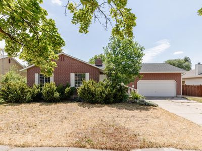 342 E 600 N