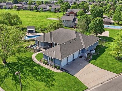 601 Stone Lake Cir
