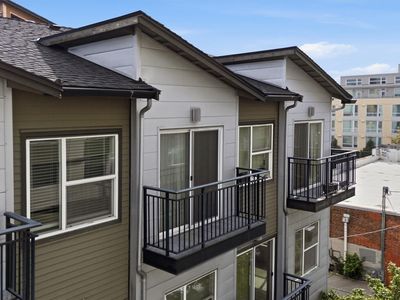 1026 NE 65th Street #519