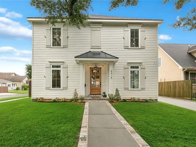 6415 Bellaire Dr