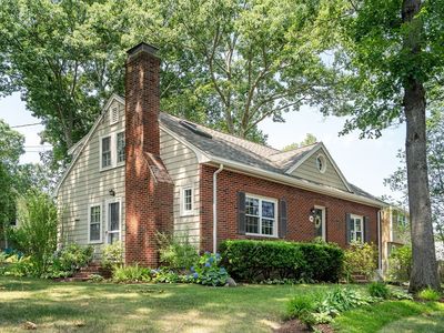 148 Cedar St