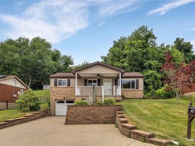 746 Providence Dr