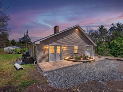71 Blacks Road