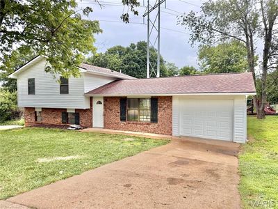 100 Pelican Dr