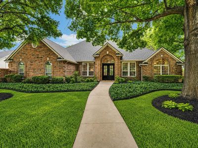 616 Forest Edge Ln