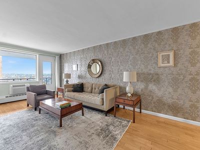 5800 Arlington Ave APT 6V