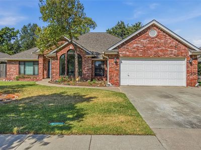 3808 Drawbridge Ln