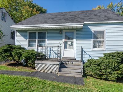 152 Beattie St