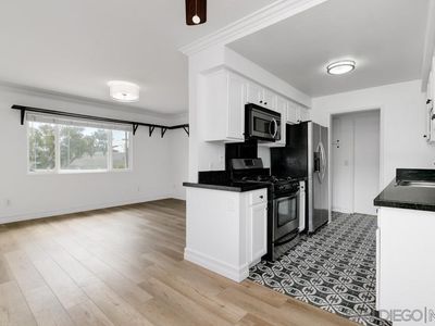 3932 9th Ave UNIT 10