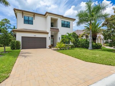 2935 Coco Lakes DR