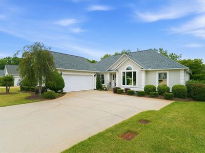 108 Reed Pl