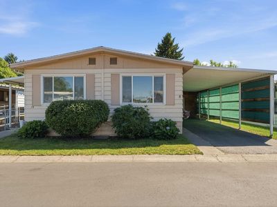 1211 E Lyons Ave Space 79
