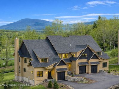 15 Stonewall Lane