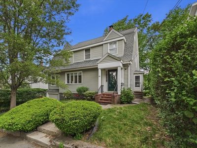 18 Jenness St
