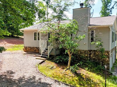 1943 Landrum Rd