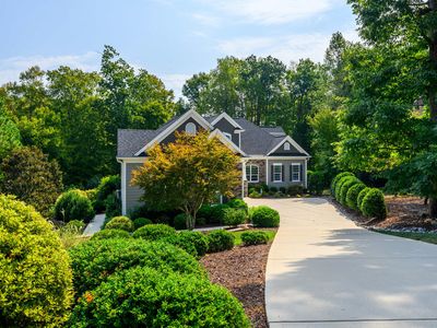 590 Stoney Creek Way
